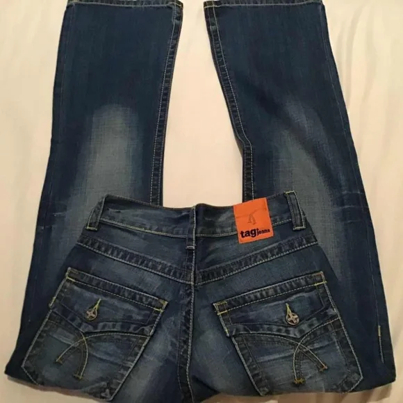 Never worn-Tag Jeans - Picture 8 of 9
